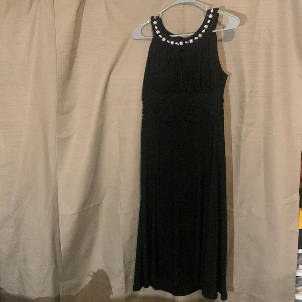 ✔️Women’s little black dress